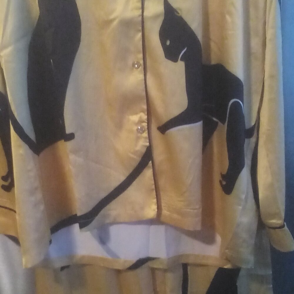 DALIA MACPHEE Satin Sphinx Pajama 2PC Set Gold/Black Size: XL NWT - Picture 6 of 11